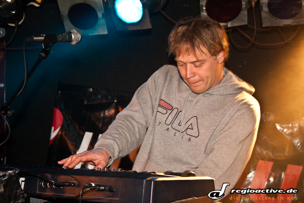 iManClan (live in Hamburg, 2010)