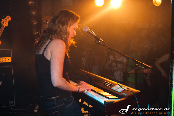 C.U.R.T. (live in Hamburg, 2010)