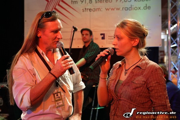 Natascha Leonie (live auf der Musikmesse Frankfurt, 2010)