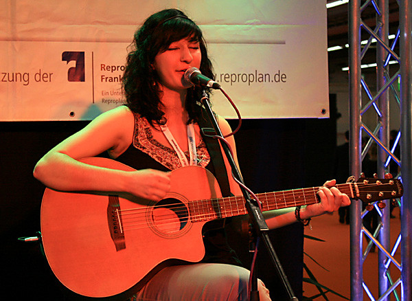 Eva Croissant live auf Frankfurter Musikmesse